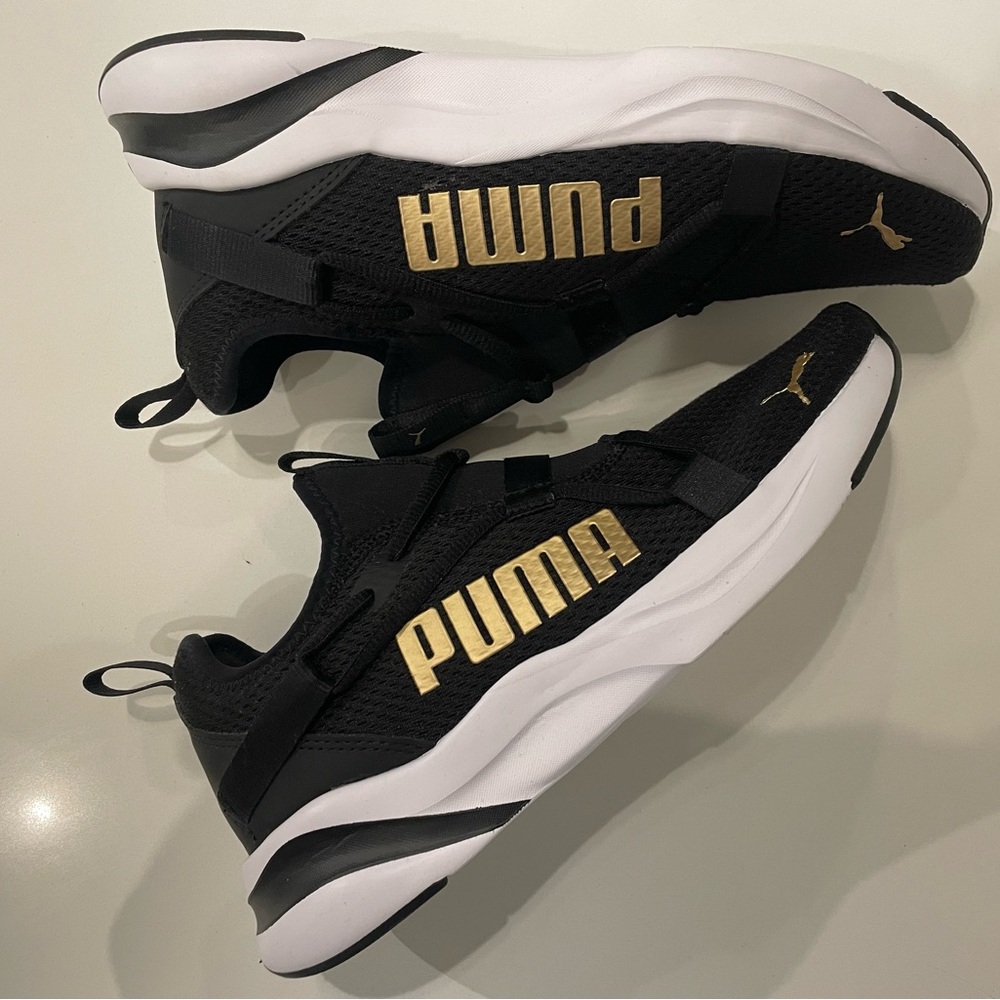 Puma Black & Gold Slip-On Men’s Running Shoe - US 7.5 , Euro 40